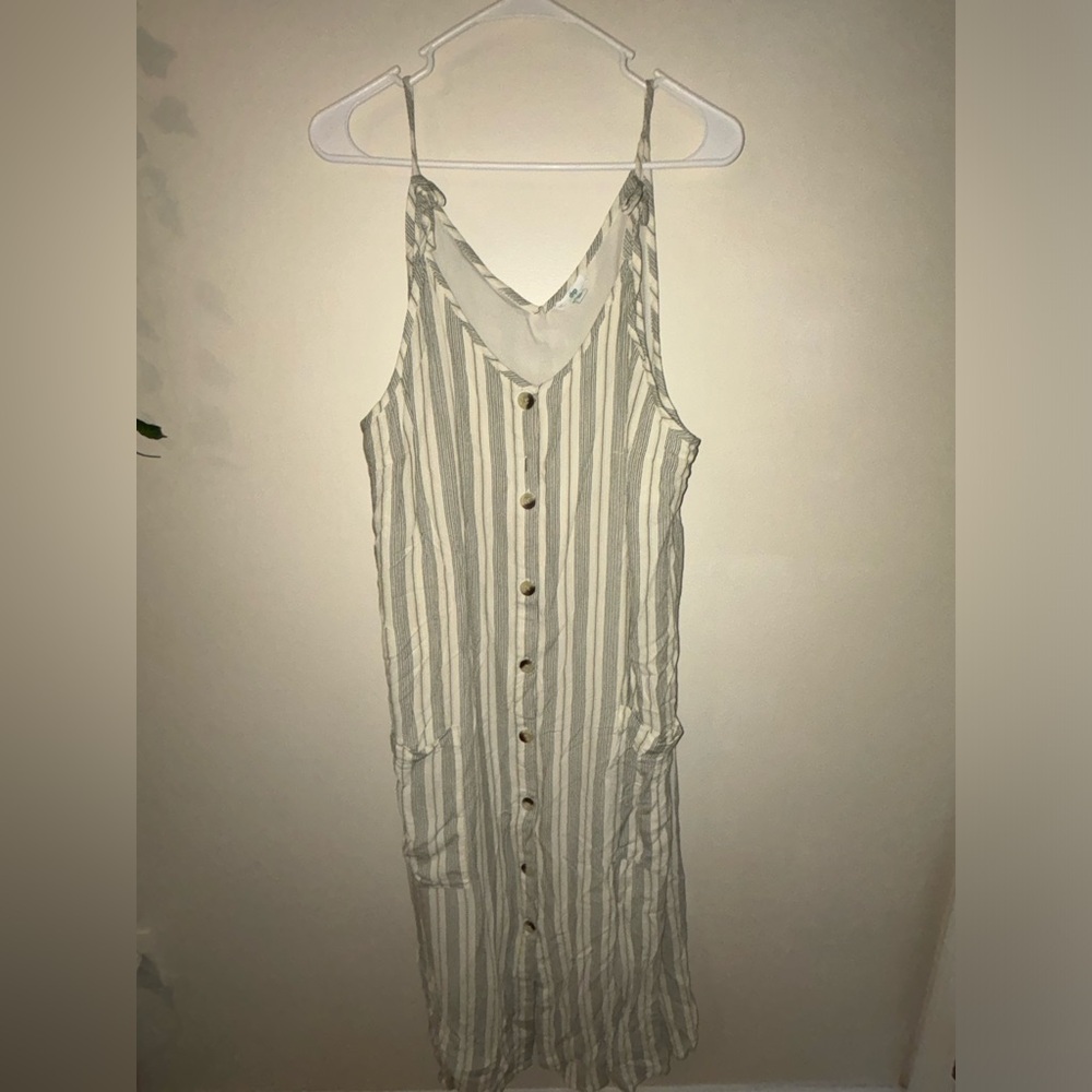 Dip Button-Up Dress